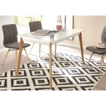 Masă extensibilă, culoare albă, picioare lemn, 140-180 cm