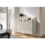 Comodă Premium Înaltă ~Lusso~ 6 sertare, fronturi MDF canelate, finisaj crem mat, detalii și picioare metalice aurii