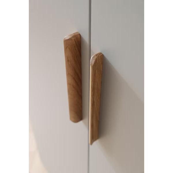Dulap 226 cm lungime, 5 uși batante, 2 sertare, culoare gri mătase, mânere MDF stejar, 210 cm înălțime - imagine 5