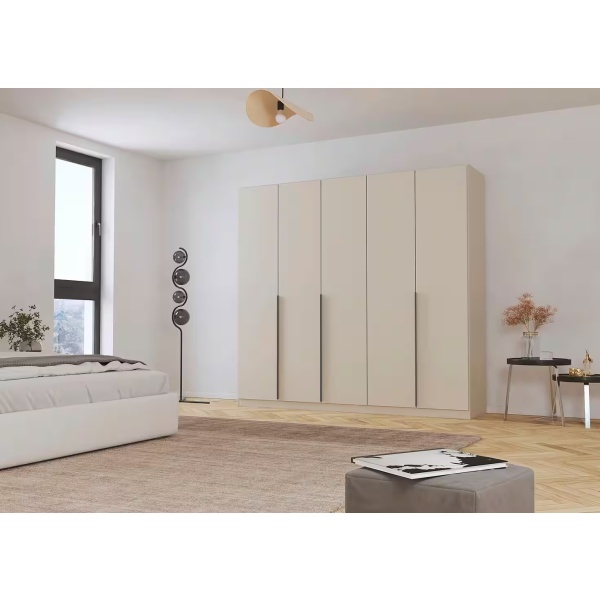 Dulap 226 cm lungime, 5 uși batante, culoare cașmir, mânere negru mat, compartimentare premium, 229 cm înălțime - imagine 1