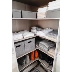 Dressing 181/181 cm, 4 uși glisante, fronturi sticlă, oglindă pe mijloc, culoare alb, compartimentare premium, 210 cm înălțime - imagine 5