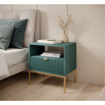 Noptieră Premium ~Lusso~ 1 sertar, front MDF canelat, finisaj verde smarald, cadru și picioare metalice aurii