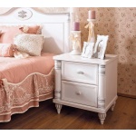 Noptieră 50 cm, 2 sertare, stil clasic romantic, alb mat cu accente patinate, design elegant cu detalii sculptate BELLE