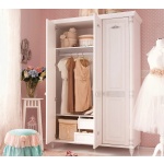 Dulap 140 cm, 3 uși batante, stil clasic romantic, alb antique cu accente patinate, bară haine, rafturi și sertare interioare, design elegant premium BELLE - imagine 2
