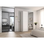 Dressing 136 cm lățime, 2 usi glisante, culoare alb alpin, finisaje metalice,191 cm înălțime, compartimentare premium